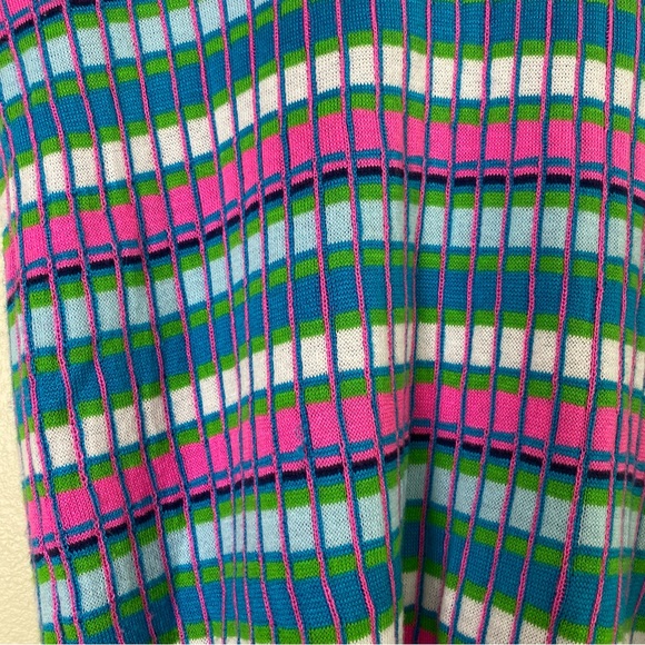 Lily‎ Pulitzer Women’s Hoody Sweater Top Sz XS short sleeve V-Neckline - Picture 7 of 10